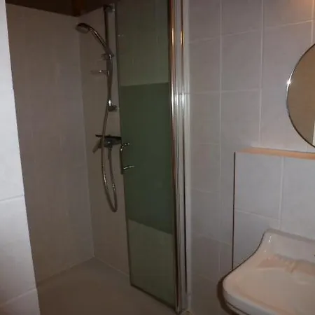 Alte Schule Apartment Tambach-Dietharz Room photo