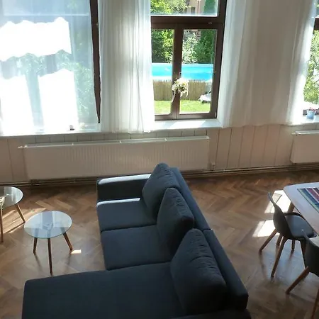 Alte Schule Apartment Tambach-Dietharz Exterior photo