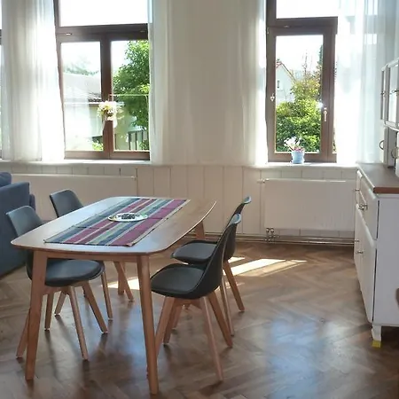 Alte Schule Apartment Tambach-Dietharz Exterior photo